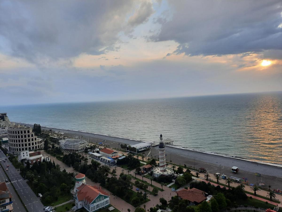 The Best Beach Aparthotel Orbi City Batumi Zewnętrze zdjęcie